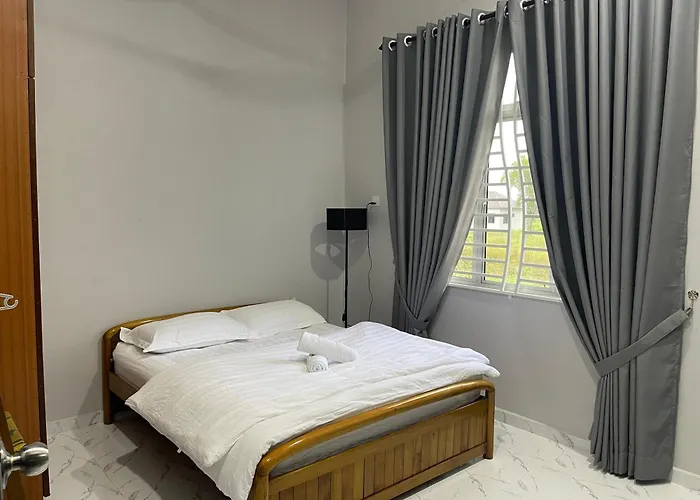 D Raihan Guest House